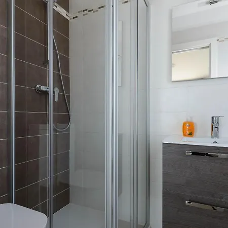 Apartment Chic Flat Just Steps From The