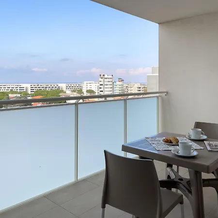 Chic Flat Just Steps From The